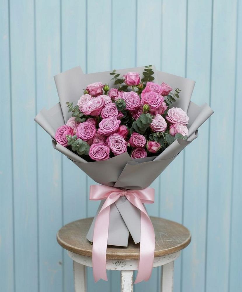 Букет цветов из: Розы в Вялки