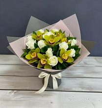 Букет цветов из:  Орхидеи и Розы в Вялки