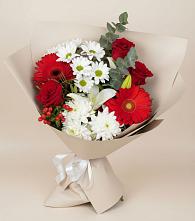 Букет цветов из:  Розы, Хризантемы, Герберы и Лилии в Вялки