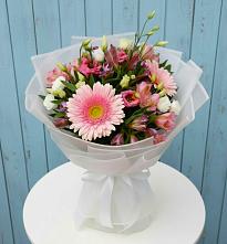 Букет цветов из:  Герберы, Альстромерии и Лизиантусы #REPLACE_PRED# Вялки