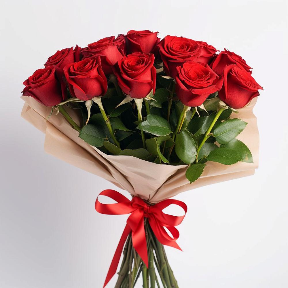 Букет 11 Красных роз Эдлесс Лав в Вялки