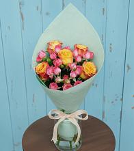 Букет цветов из:  Розы в Вялки
